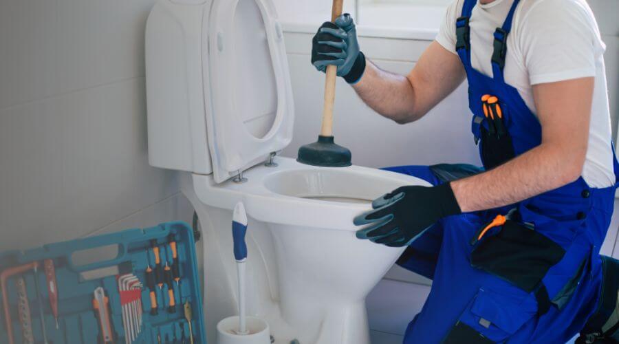 Professional expert plumbing services in Wentworth, MO